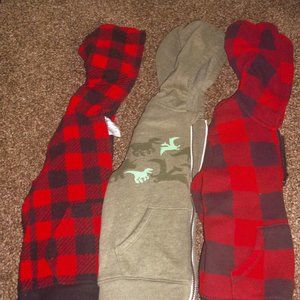 3 boys hoodies age 4t